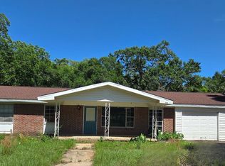 298 Averitt Pl, Crestview, FL 32539