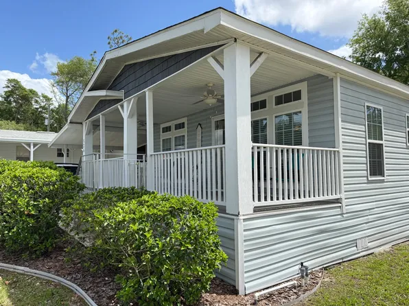 526 Orange Blossom Ln, Deland, FL 32724