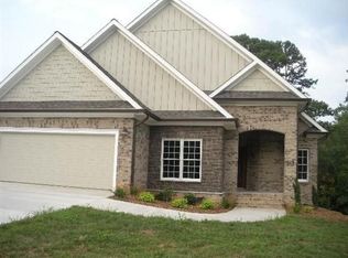 267 20th Avenue Dr NW, Hickory, NC 28601