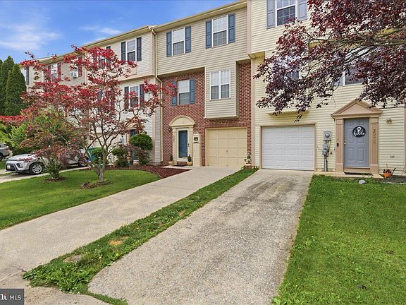 2nd image of 20227 Kellys Ln