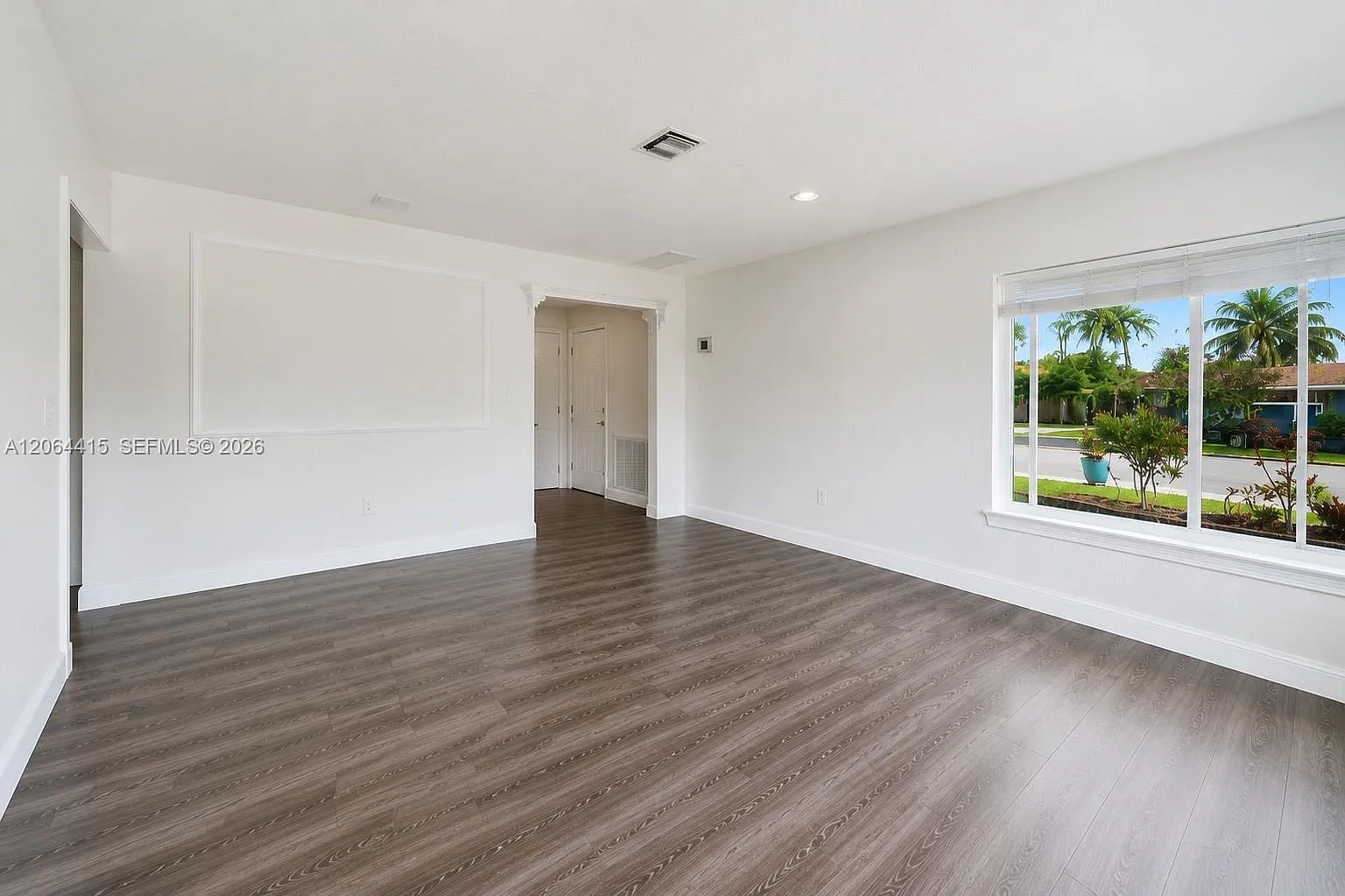 3 bed, 1700 sqft, $4,900 — Photo 4
