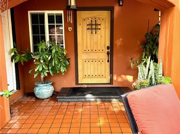 1937 Stanley Ave, Signal Hill, CA 90755