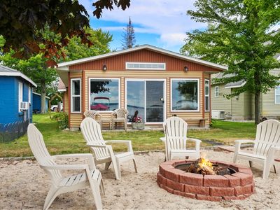 615 Long Point Dr, Houghton Lake, MI, 48629