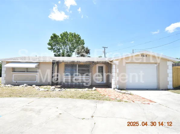 3221 Topp Dr, Holiday, FL 34691