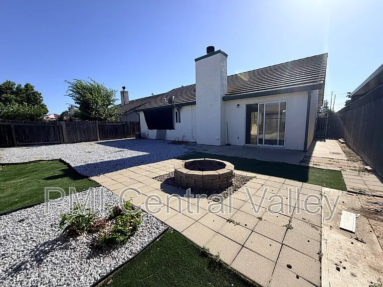 3492 Gerald Ct — Photo 31