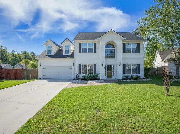 603 Curing Ct, Moncks Corner, SC 29461