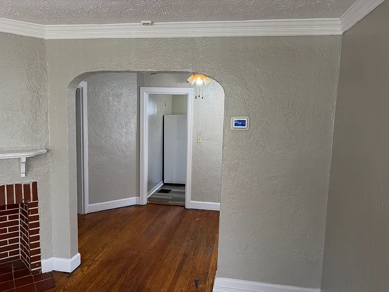 4112 Fulton Ave — Photo 14