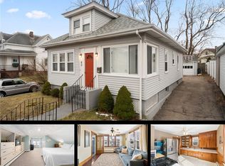 60 Wollaston St, Cranston, RI 02910