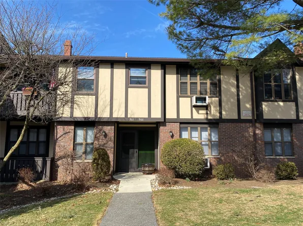 963 Sierra Vista Lane, Valley Cottage, NY 10989