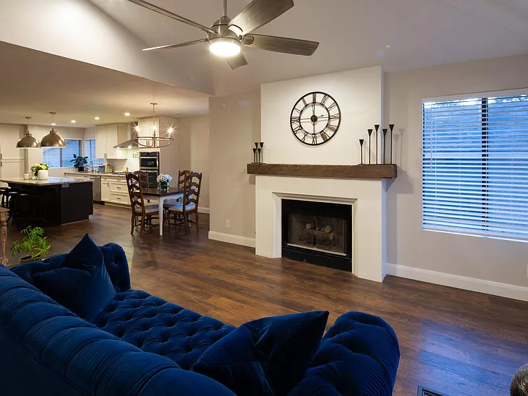 3733 E Bottlebrush Dr — Photo 8