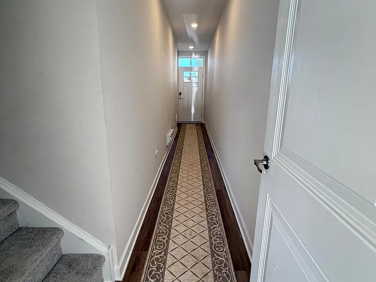 28B E Front St — Photo 1