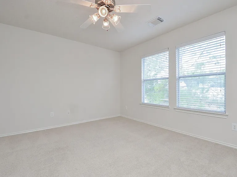 25811 Misty Mountain Ln — Photo 22
