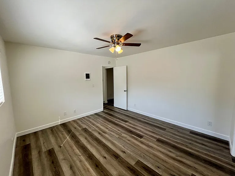 3729 Mississippi St. — Photo 12