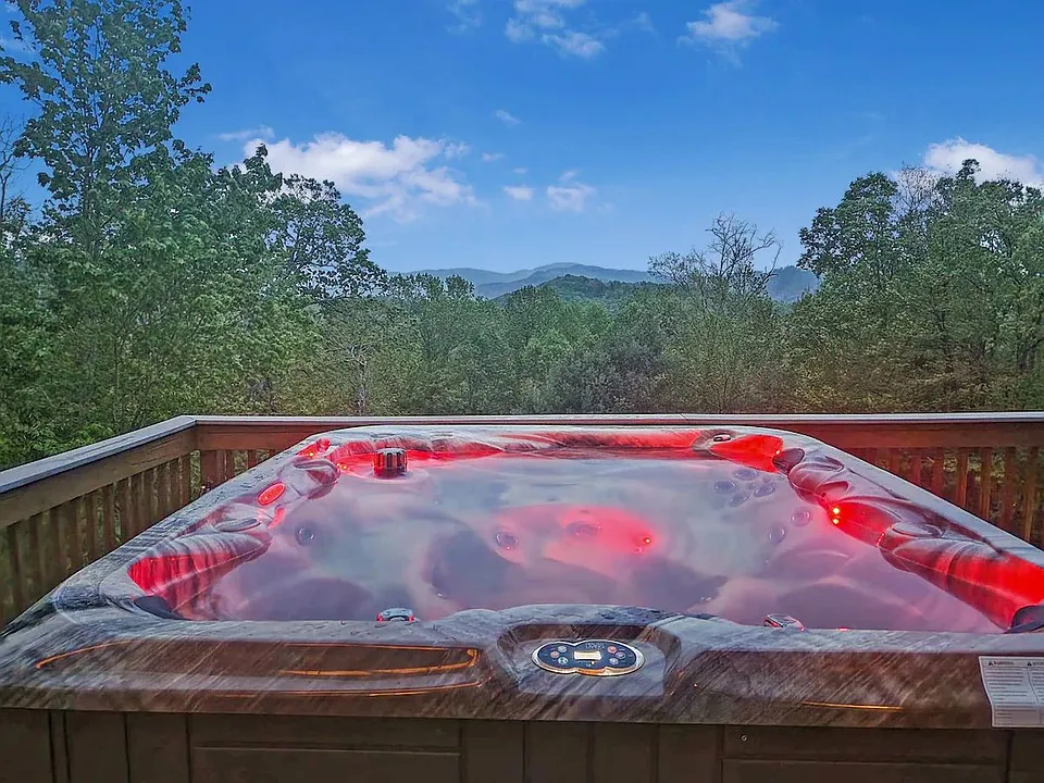305 Jennifer Ln