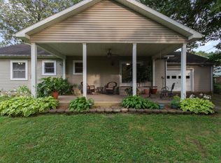 401 Magnolia Dr, Kuttawa, KY 42055