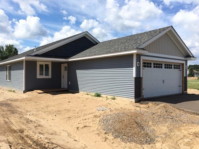 1st image of 1013 Winsome Way NW