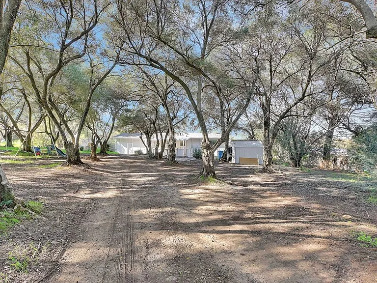 37 Westwood Way — Photo 18