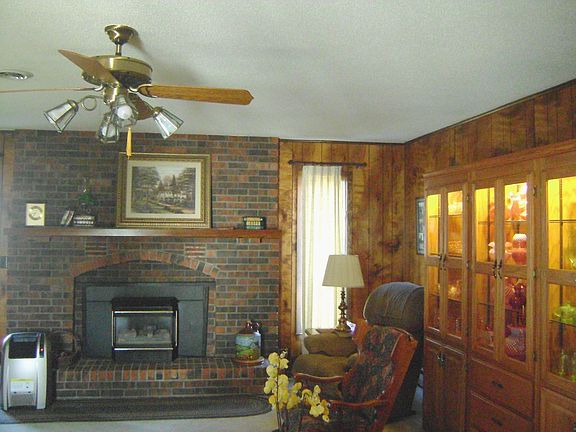 5th image of 1315 Dorney Dr