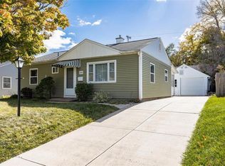 2451 9th Ave SW, Cedar Rapids, IA 52404