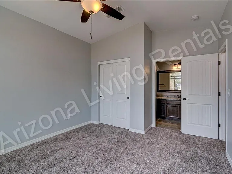 761 Chickasaw Ln — Photo 12