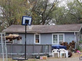 306 SE California Ave, Topeka, KS 66607