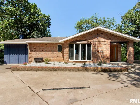 11523 Hoff Subdivision, Manito, IL 61546