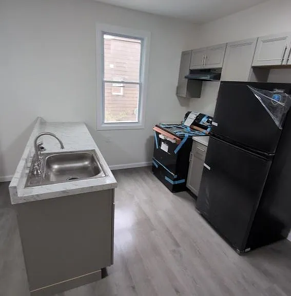 292 1st St #1 — Photo 7