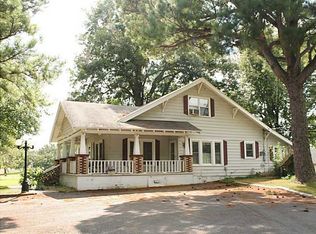 18769 Clear Water Rd, Fayetteville, AR 72704