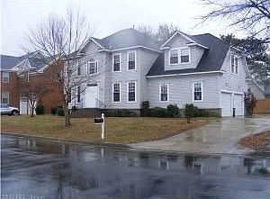 1st image of 3007 N Lakebridge Dr