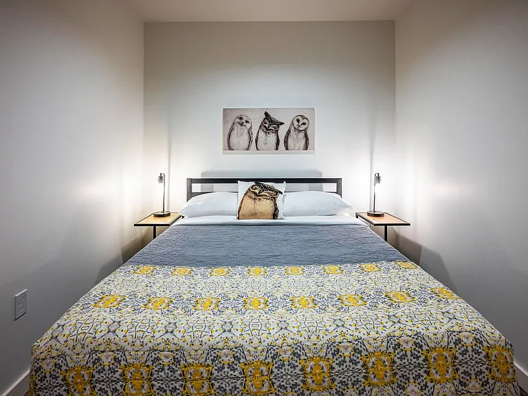 515 W Aspen St #318 — Photo 9