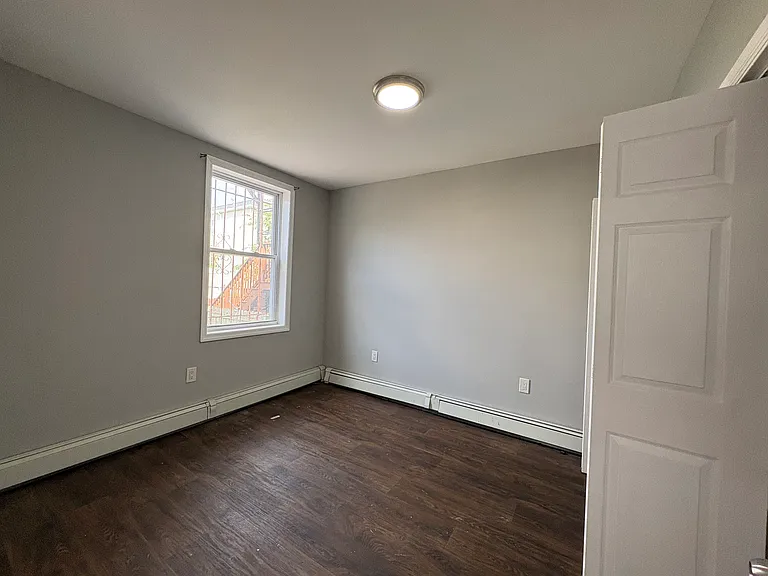 313 Court St #A — Photo 7