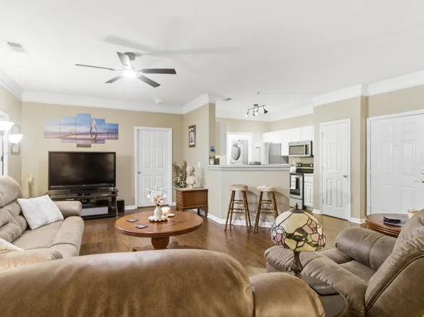 1565 Cambridge Lakes Dr #103E, Mount Pleasant, SC 29464