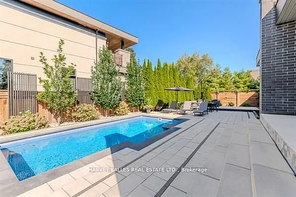 3279 Lakeshore Rd — Photo 49