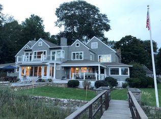 44 Sammis St, Norwalk, CT 06853
