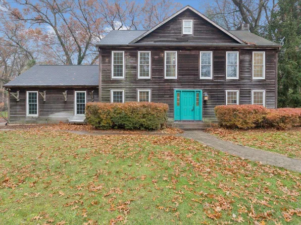 17328 Deerfield Loop, Granger, IN 46530