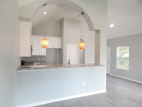 2nd image of 462 Westchase