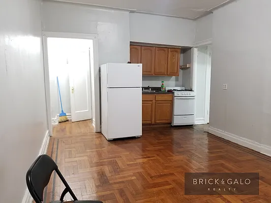 Rented by BRICK & GALO REALTY CORP | media 8
