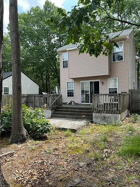 3 bed, 1.5 bath, 1200 sqft, $2,500 — Photo 2