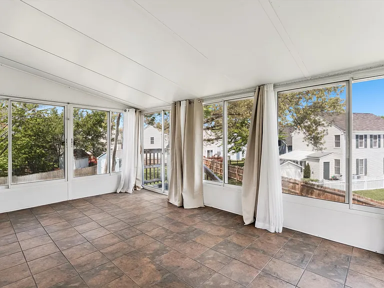 3594 Half Moon Gln — Photo 11
