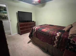 2105 Meadows Rd, Poplar Bluff, MO 63901