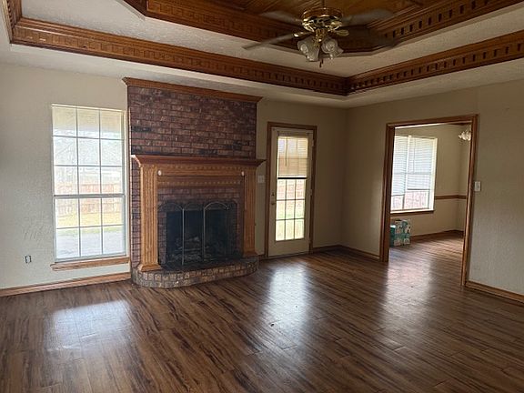 5th image of 23 Ashleigh Cir