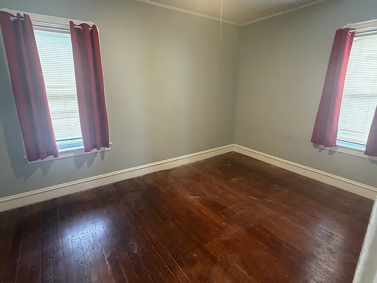 646 Birch St #2 — Photo 4