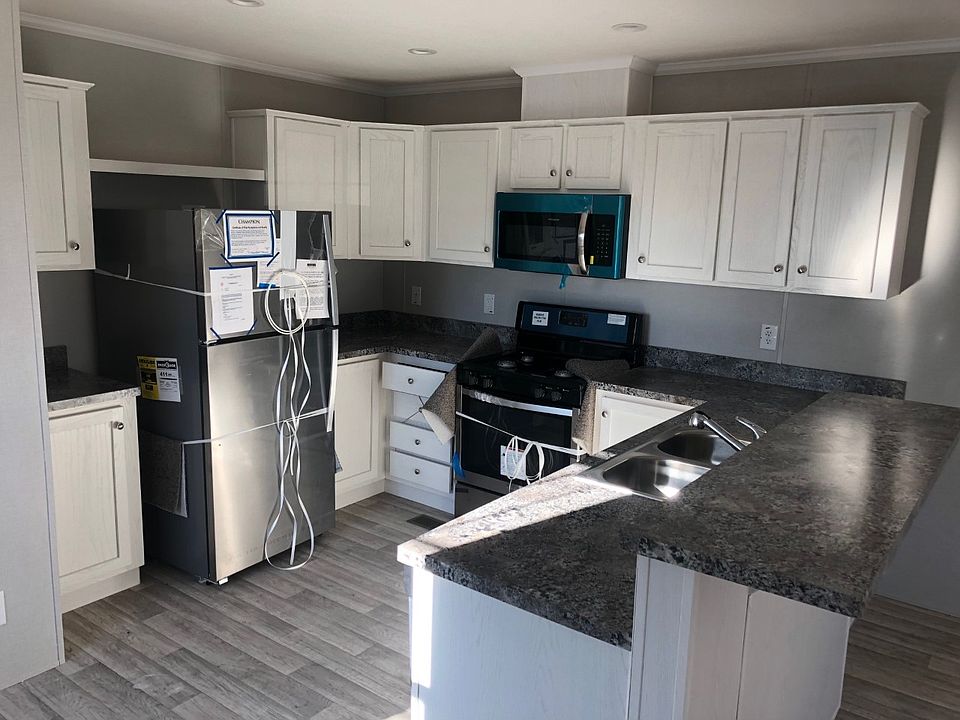 2nd image of 333 E Lakewood Blvd #66