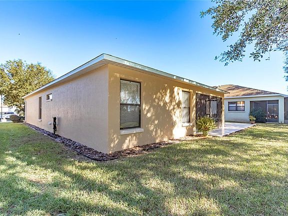 5th image of 16465 SW 14th Avenue Rd