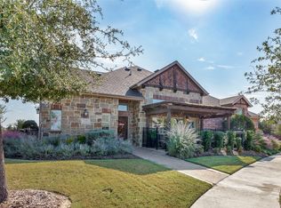 1101 Blue Bill Ln, Arlington, TX 76005