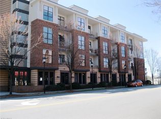 810-204 W 4th St, Winston Salem, NC 27101