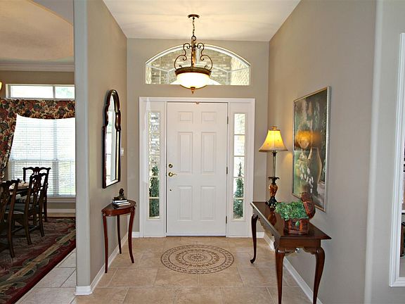 4th image of 3725 Tiger Point Blvd
