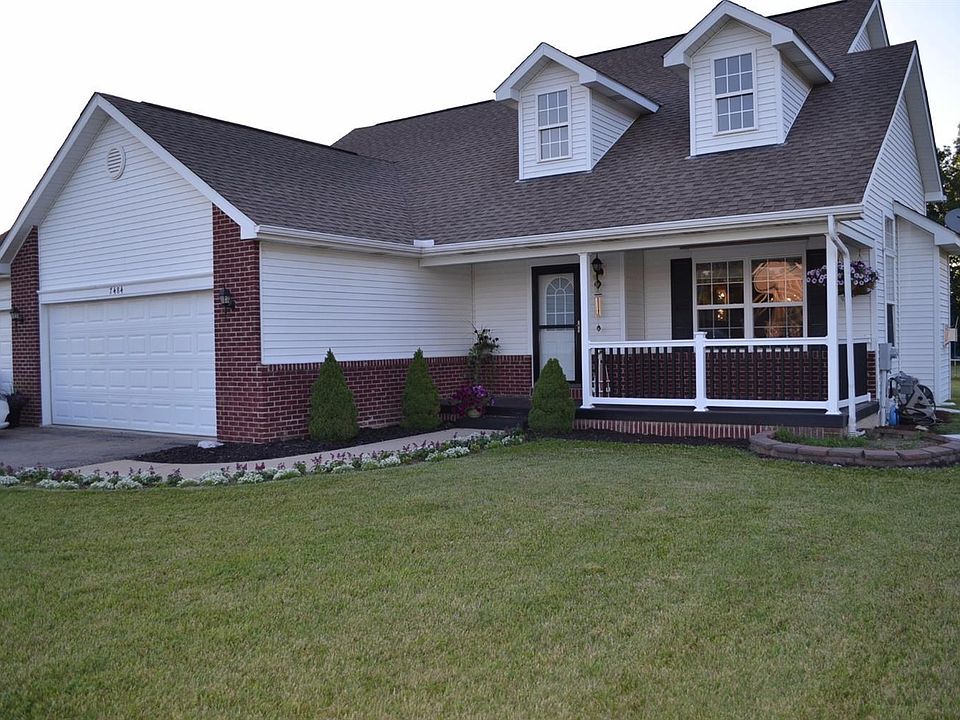 1st image of 7484 Geraldine Dr
