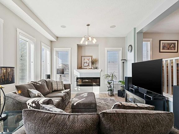 4th image of 50 Westland Rd #100