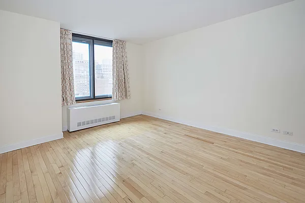 Rented by Brown Harris Stevens | media 17